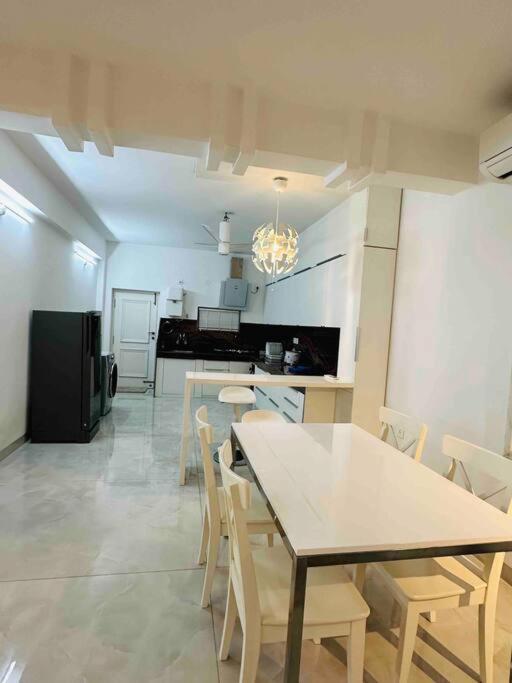White House Sky View Theatre Villa In Gachibowli المظهر الخارجي الصورة
