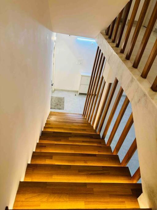 White House Sky View Theatre Villa In Gachibowli المظهر الخارجي الصورة
